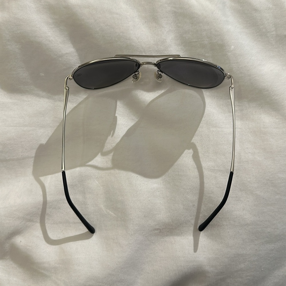 CHANEL AVIATOR SUNGLASSES - Picture 4 of 9